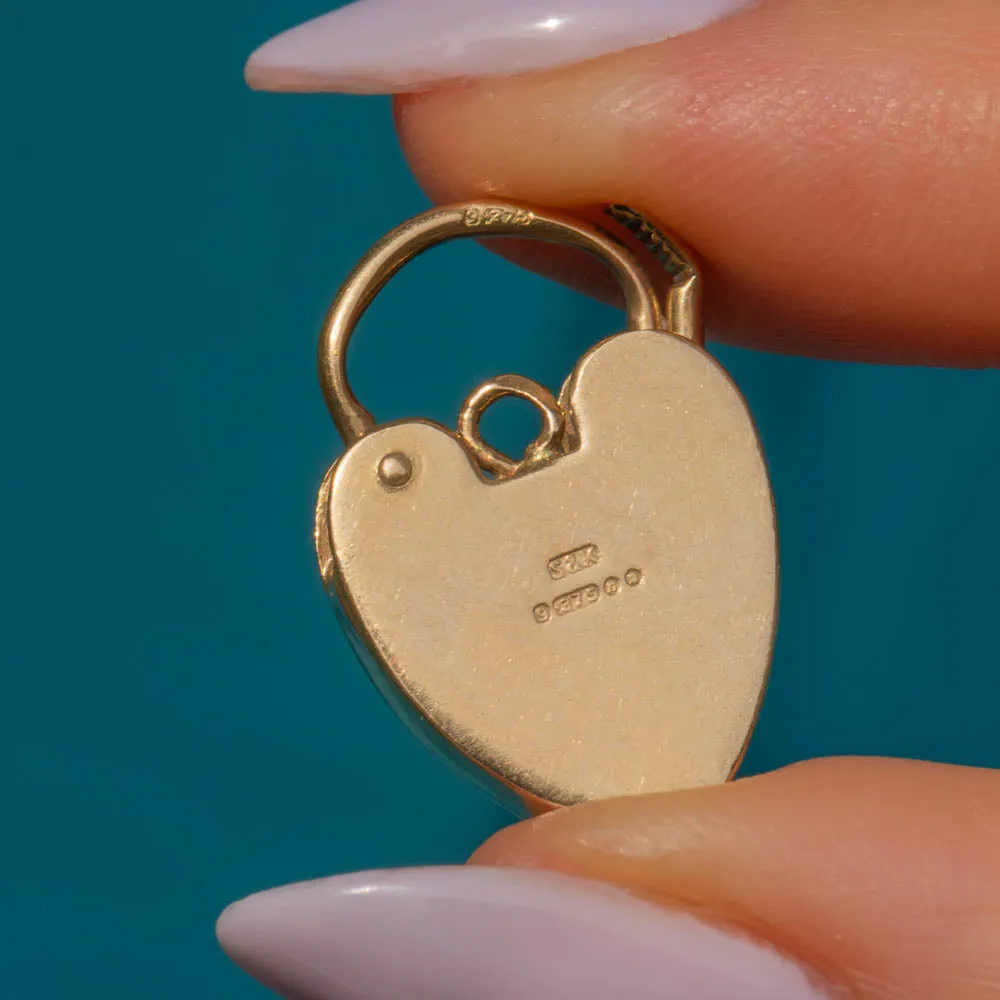 9ct Gold Engraved Heart Padlock