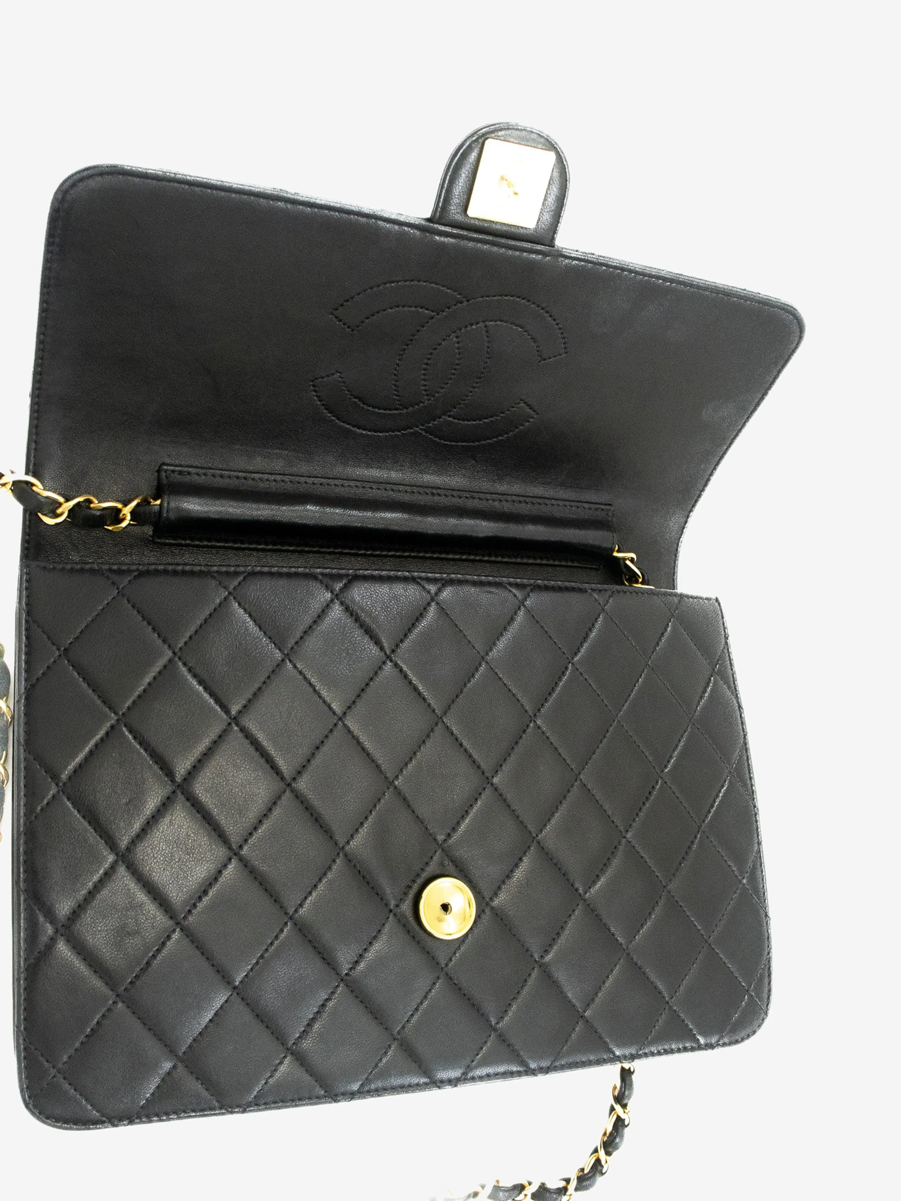 Black vintage 1996 lambskin shoulder bag