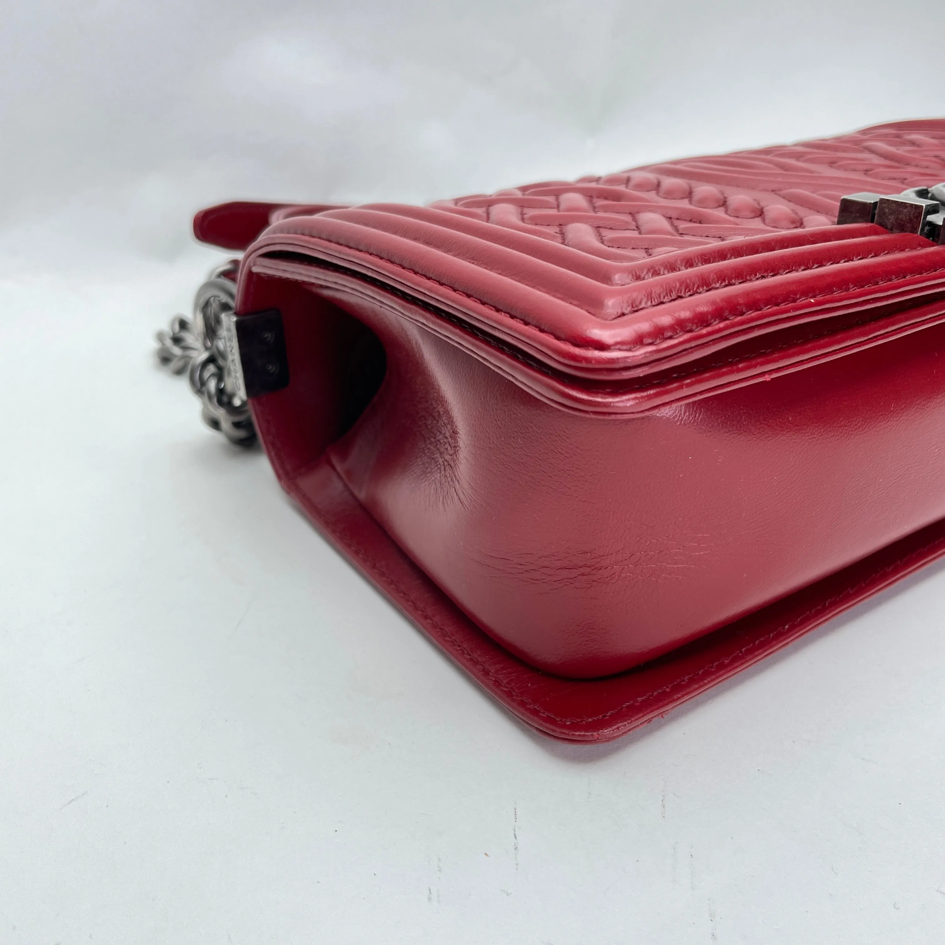 Boy Medium Red Shoulder Bag in Calfskin, Ruthenium hardware