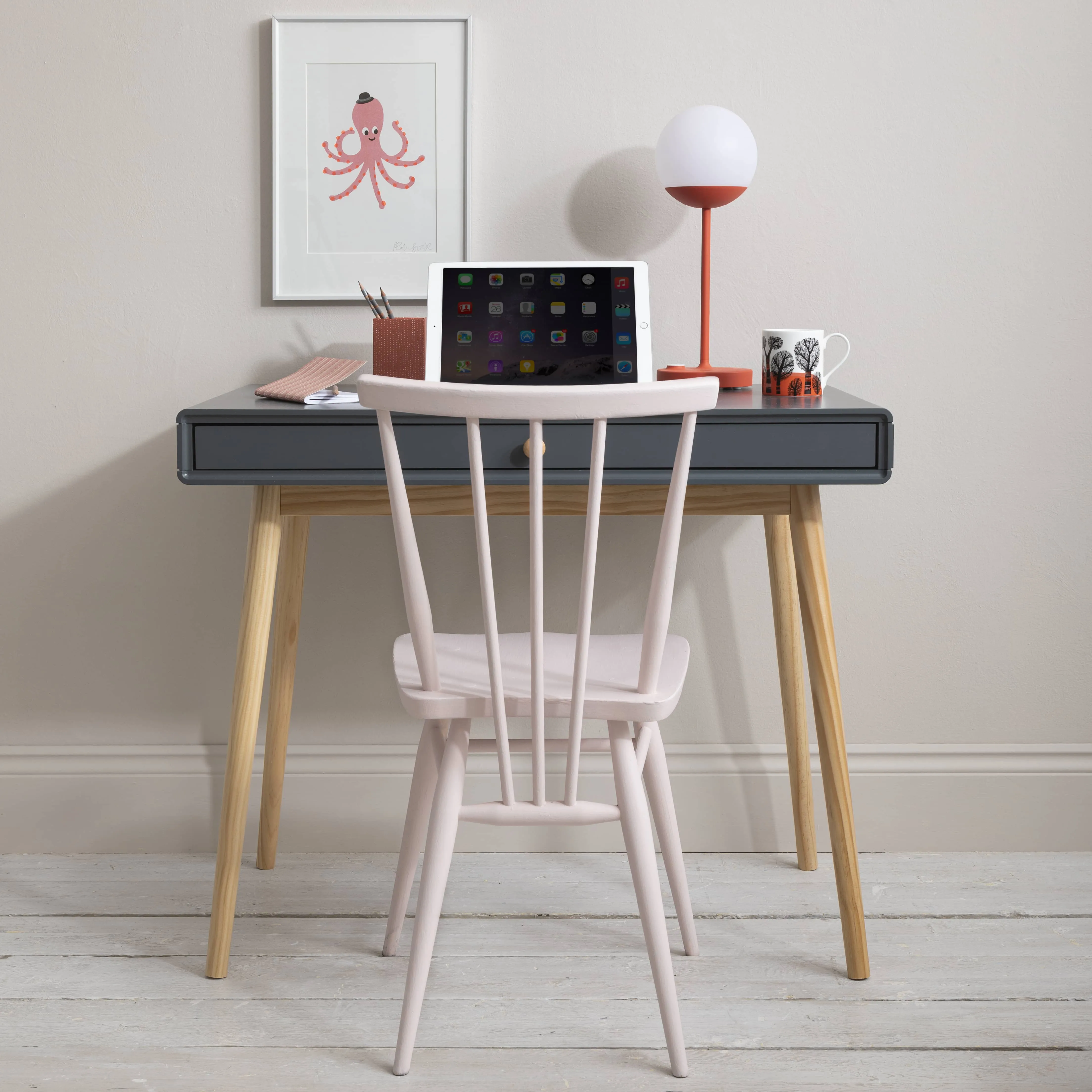 Frank Desk in Dark Grey and Natural Pine